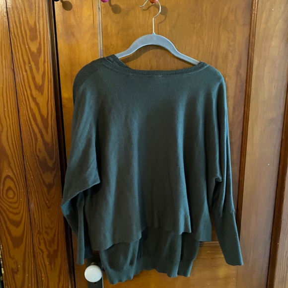 Cabi sweater set - Picture 2 of 5